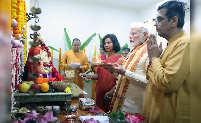 PM Modi visits CJ for Pooja sparks clash between parties 