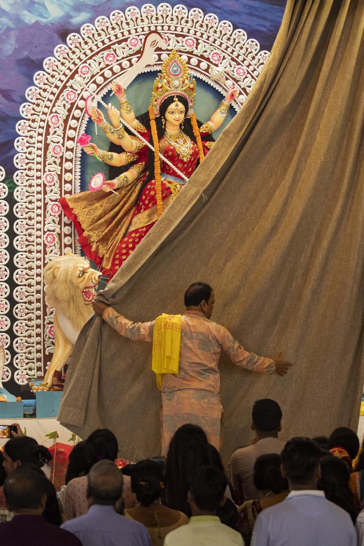 Bangladesh Hindu Festival 02565 Durga Puja incidents in Bangladesh spark concern; MEA calls for safety of Hindus- October 2024