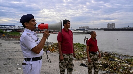 Cyclone Dana updates: Odisha, Bengal Govts to Evacuate 2 Million People