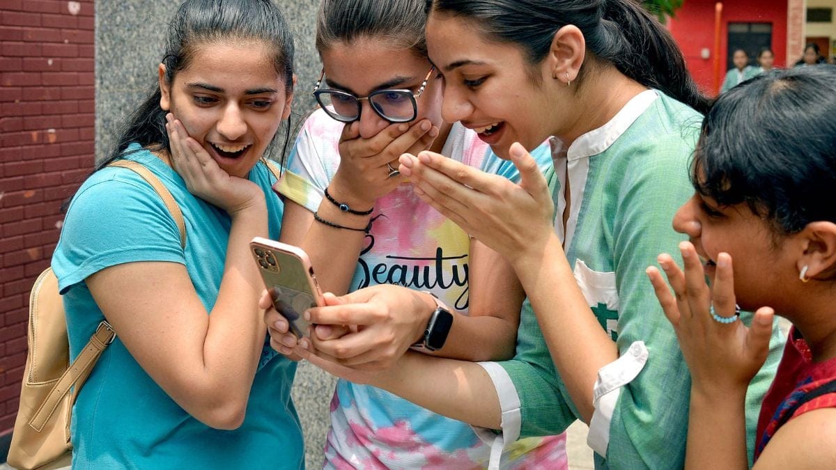 FPJ design 18 Kerala Exam Dates For Class 10 SSLC, Class 12 HSE 2024 Announced; Details Inside