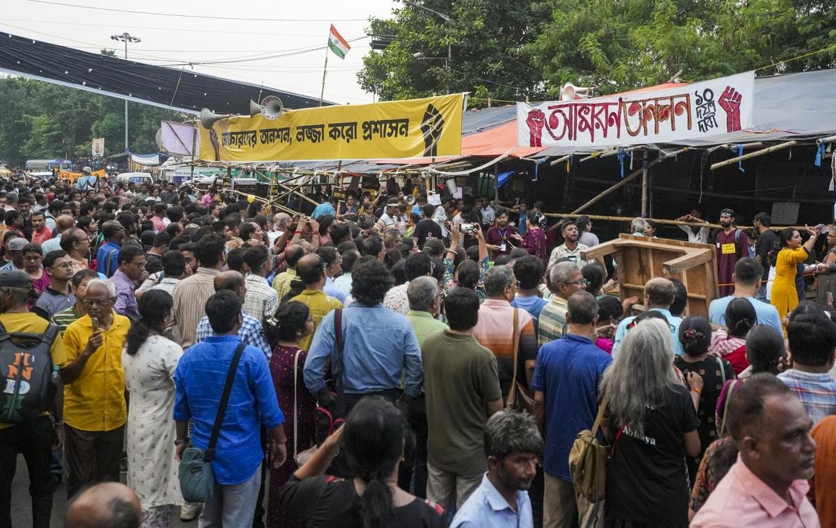 PTI10 12 2024 000123A Kolkata Doctor Rape and Murder: Junior Doctors Hunger Strike Enters 9th Day, ‘Symbolic Fast’ Observed