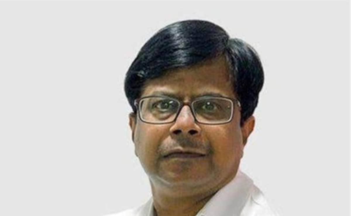 7820r5lo tamil nadu doctor oncologist stabbed 7 times by patients Chennai Doctor stabbed by Patient’s Son , Video of Calm Exit Shocks Viewers 2024