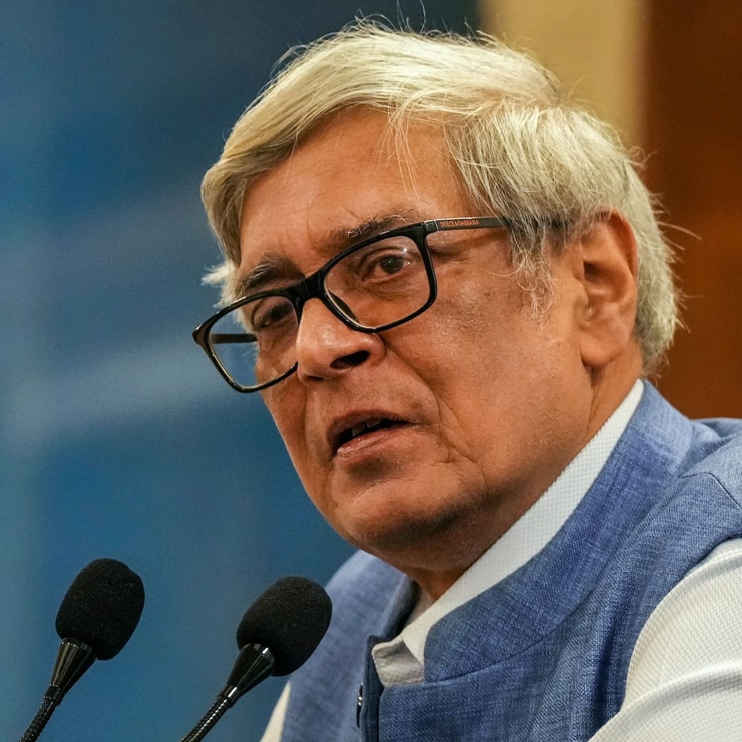 bibek debroy 013130234 1x1 1 PM’s Economic Advisor Bibek Debroy Dies at 69: Remembering a Prolific Scholar and Economist