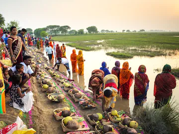 Chhath Puja 2024: Sandhya Arghya Sunset Timings for Major Cities