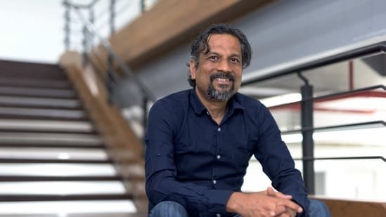 Sridhar Vembu Steps Down as Zoho CEO, Becomes Chief Scientist 2025