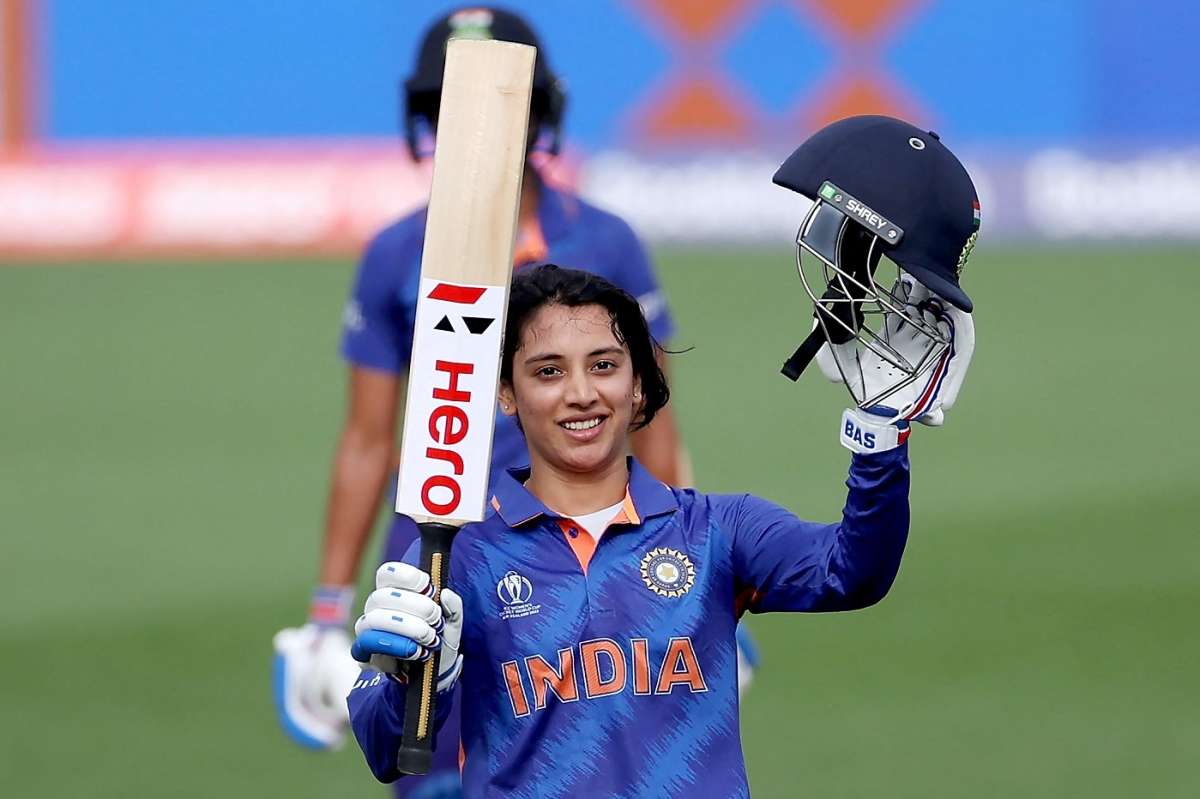 335795 Smriti Mandhana Smashes Fastest ODI Century for India Women-2025