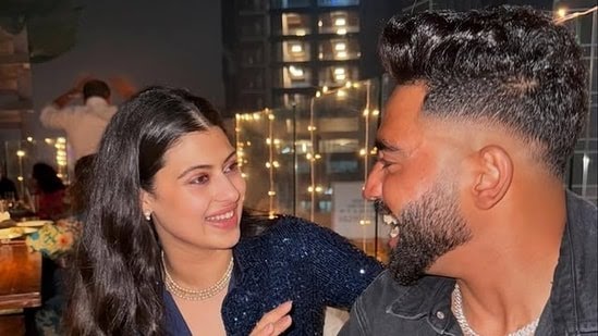 Mohammed Siraj Dating Zanai Bhosle