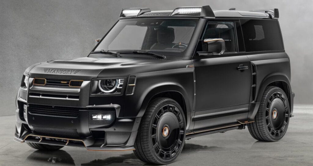 1 137 Mansory Defender Black Edition जब परंपरा और परफॉर्मेंस का होता है भव्य संगम