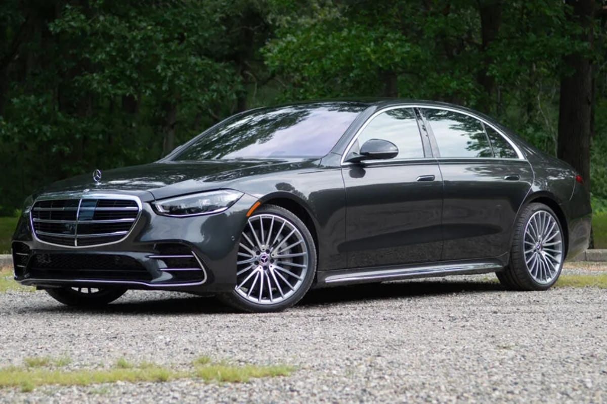 1 213 Mercedes Benz S580 लग्जरी और परफॉर्मेंस का अद्भुत संगम