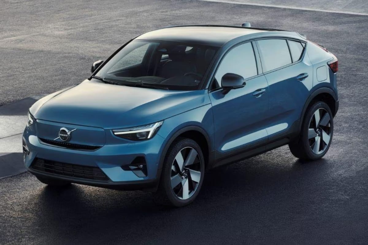 1 241 Volvo C40 Recharge इलेक्ट्रिक सफर का एक नया और शानदार अंदाज़