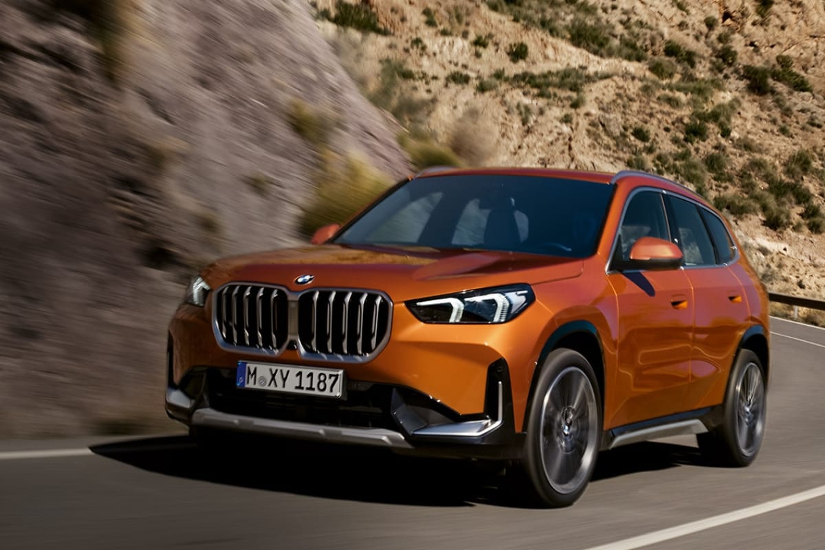1 243 BMW X1 ने मचाया तहलका, अब टक्कर देने मैदान में उतरी BMW की Competition SUV