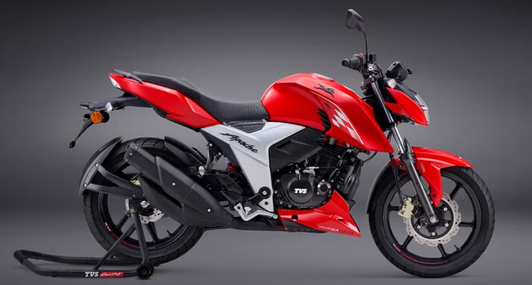 1 74 TVS Apache RTR 160 जब परफॉर्मेंस से मिले प्यार और स्टाइल से हो इश्क़