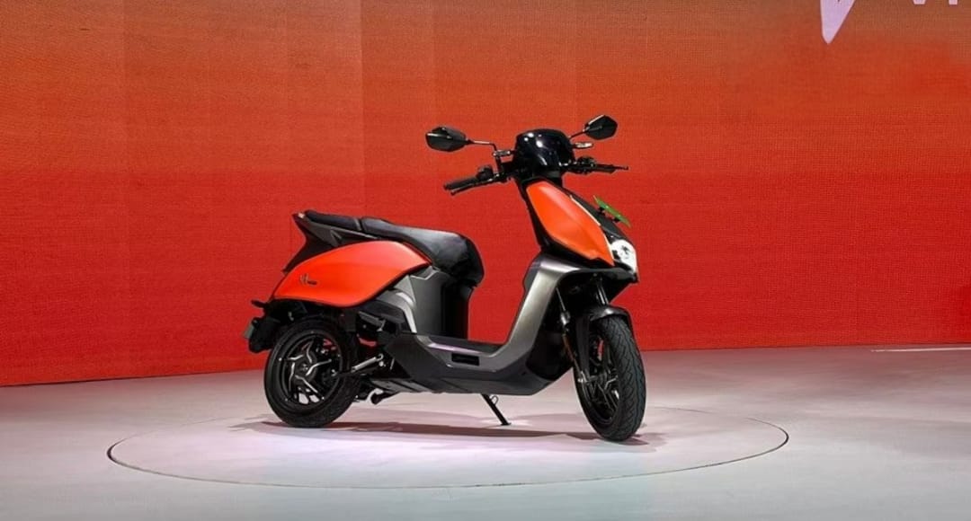 1 75 Hero Vida V1 जब स्टाइल, सेफ्टी और रेंज मिलें एक साथ एक परफेक्ट इलेक्ट्रिक स्कूटर का नाम