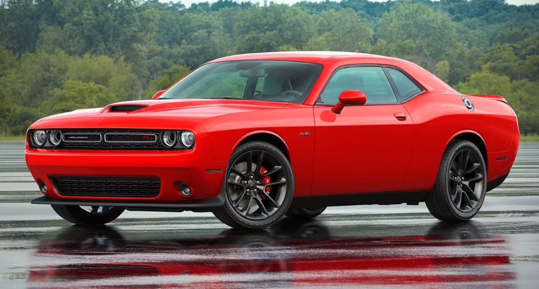 1 88 Dodge Challenger सिर्फ एक कार नहीं, एक रफ्तार भरी कहानी