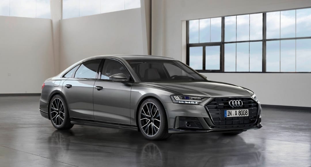 1 99 Audi A8 वो कार जो आपके स्टेटस को नए मुकाम तक पहुंचाए
