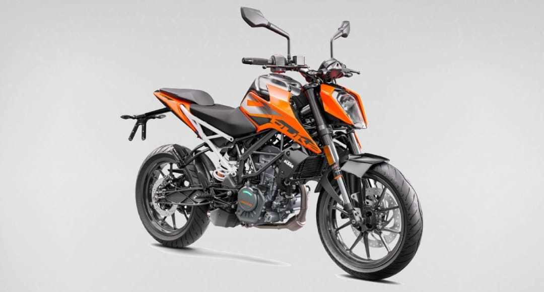 2 172 जब रफ्तार से हो प्यार KTM 200 Duke युवाओं के दिलों की धड़कन