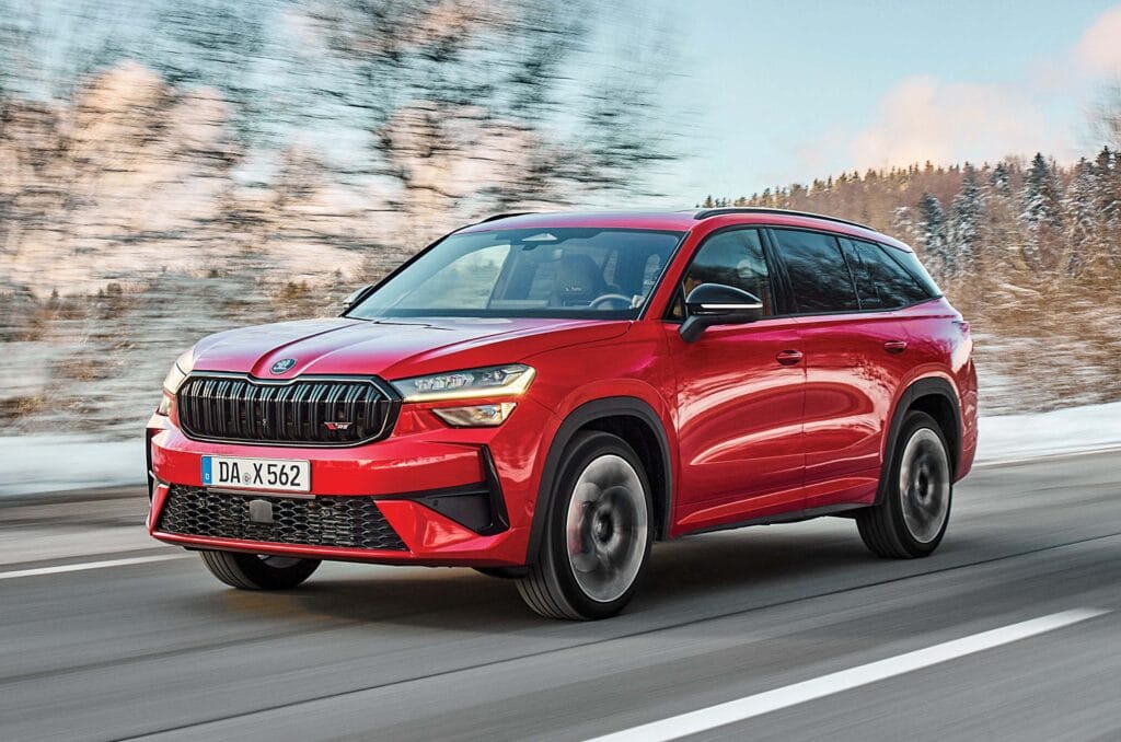 20250417112243 Skoda Kodiaq RS Front Quarter Tracking Skoda Kodiaq RS Review: Big Beer - Introduction