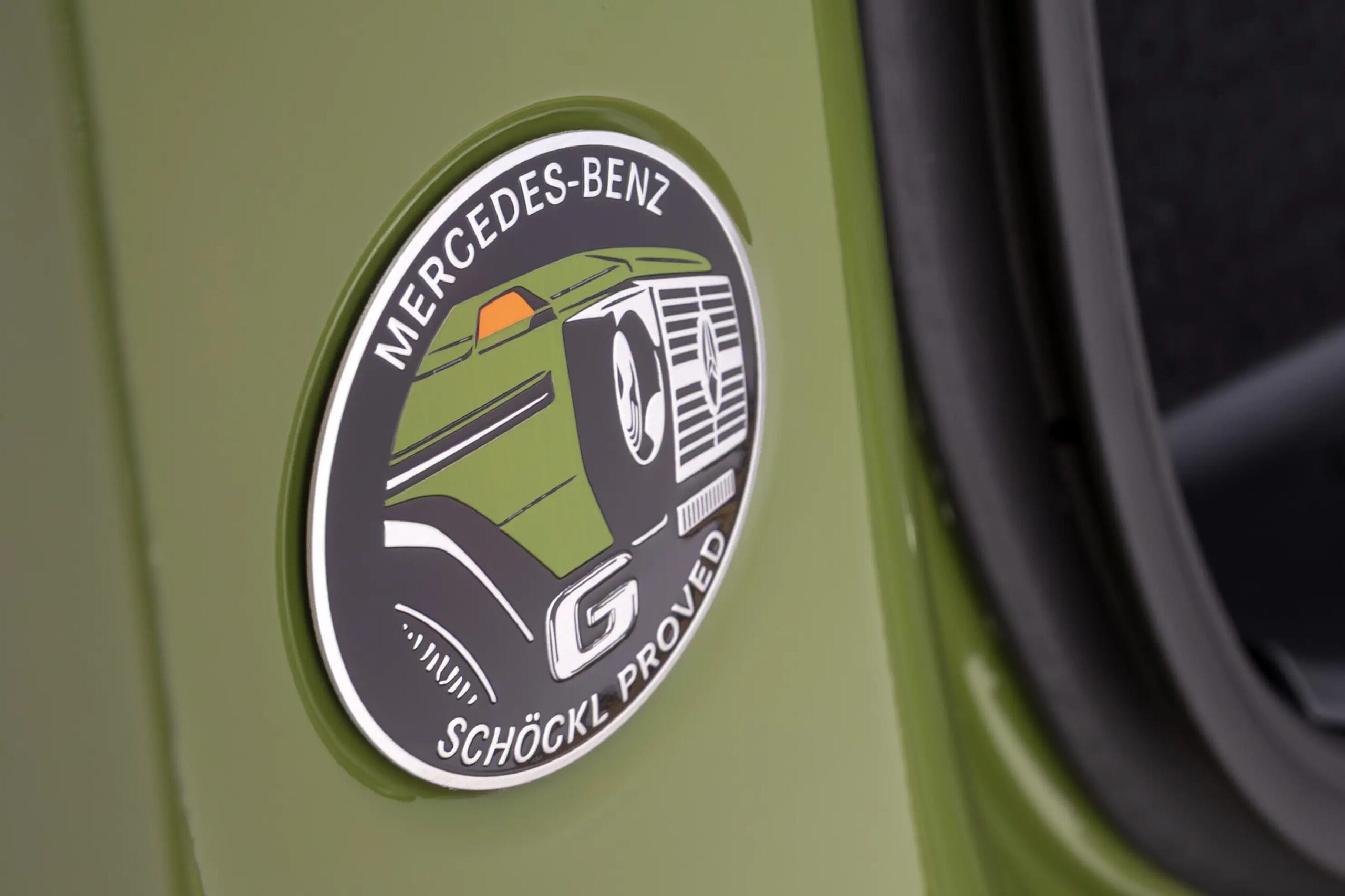 20250421044740 Original 49201 25c0096 011 scaled New Mercedes Ji Class Special Edition takes inspiration from the origin of the 1980s