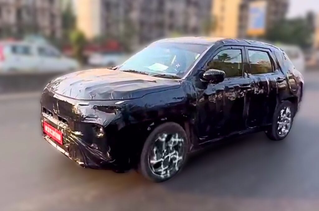 20250428011858 Maruti20Grand20Vitara207 seater20spied20Web Maruti Three Ro Grand Witara Launch confirmed for 2025