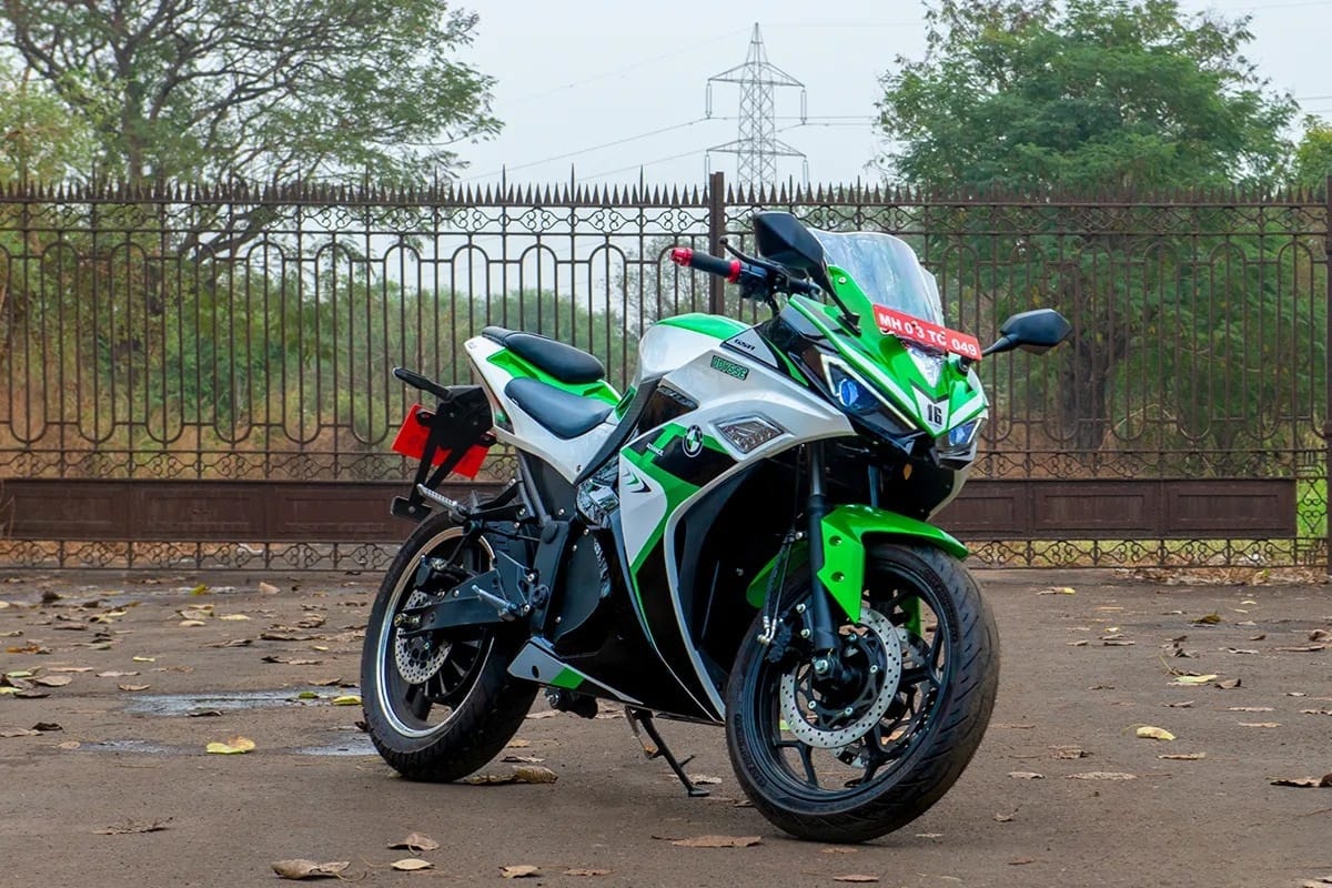 Nirbhay 1 Odysse Evoqis जब इलेक्ट्रिक बाइक बनी स्पोर्ट्स स्टाइल की मिसाल