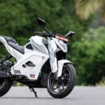 Nirbhay 2025 04 23T115037.342 Ultraviolette F77 Mach 2 अपनी रफ्तार और स्टाइल से सबको पछाड़े