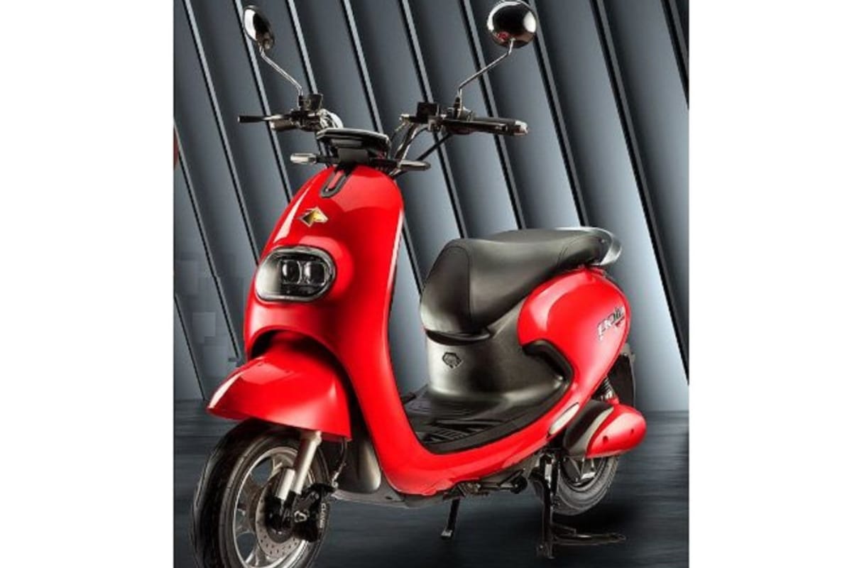 Nirbhay 2025 04 24T095350.064 Evolet Pony इलेक्ट्रिक स्कूटर जो आपको देगा स्मार्ट और सस्टेनेबल राइड