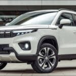 Nirbhay 2025 04 25T131133.116 Maruti Brezza 2025 स्टाइल, सेफ्टी और कम्फर्ट का परफेक्ट संगम