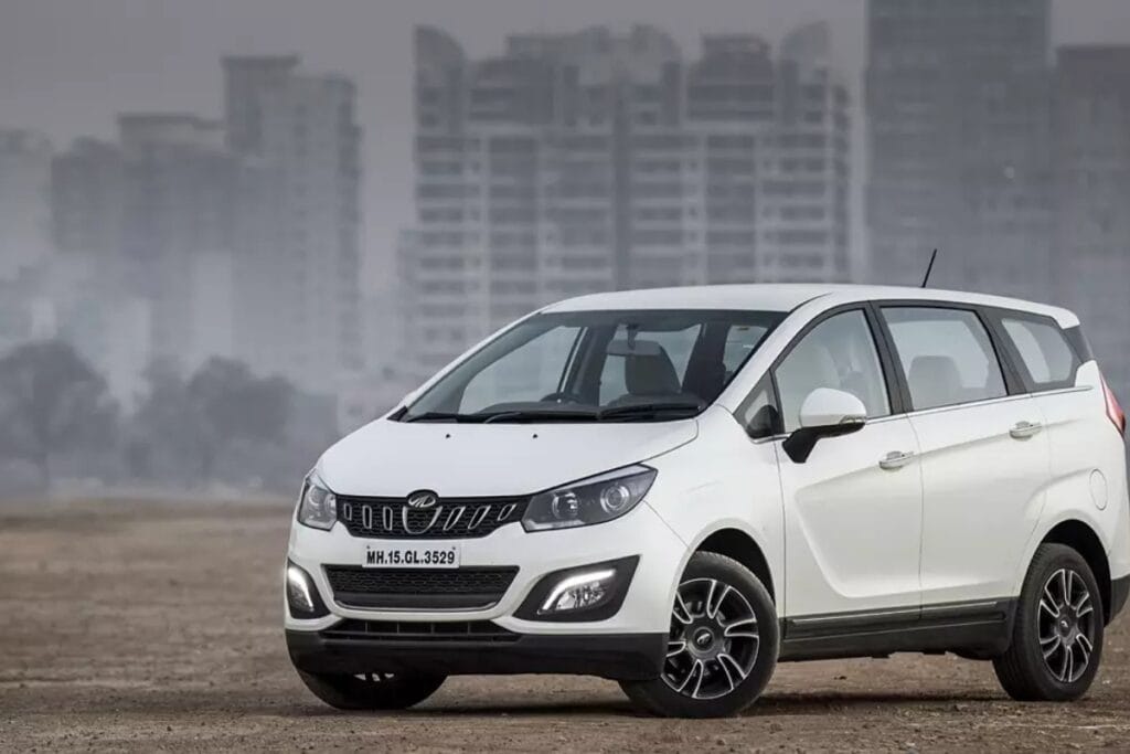 Mahindra Marazzo जहां स्टाइल, स्पेस और सेफ्टी मिलें एक साथ 18 Nirbhay 2025 04 25T135027.245 Mahindra Marazzo जहां स्टाइल, स्पेस और सेफ्टी मिलें एक साथ