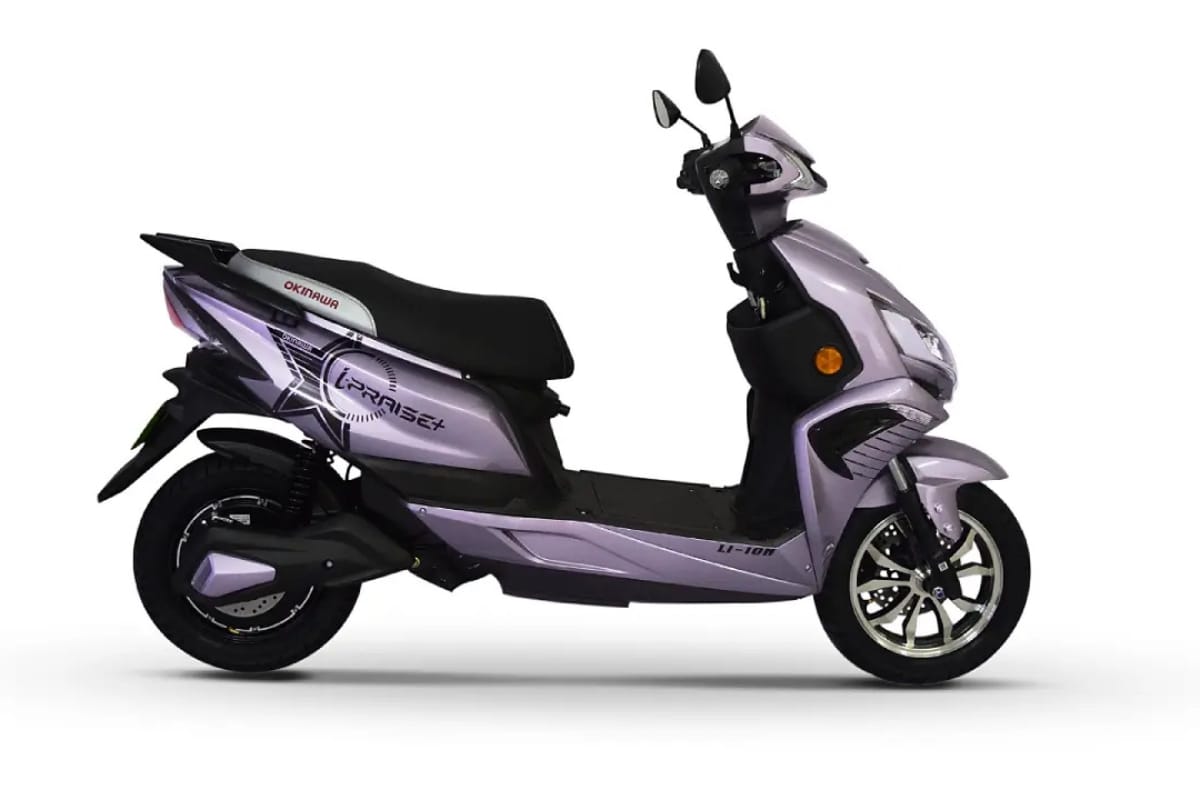 Nirbhay 2025 04 26T193419.164 Okinawa I Praise स्टाइल, टेक्नोलॉजी और लॉन्ग रेंज का बेमिसाल संगम