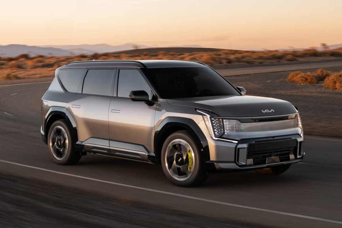 Nirbhay 51 Kia EV9 की एंट्री से मचेगा तहलका, 7 सीटर में मिलेंगे ऐसे फीचर्स जो किसी ने नहीं सोचे