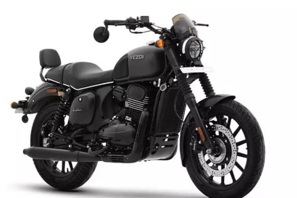 Nirbhay 74 Yezdi Roadster हर मोड़ पर शान से चलने वाली बाइक