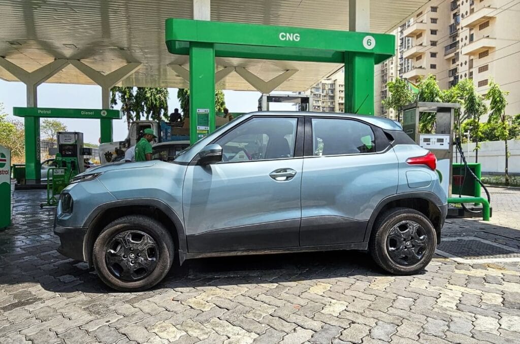 20250430042510 Tata Punch CNG real world mileage test Tata Panch CNG Testing and explained of real world efficiency
