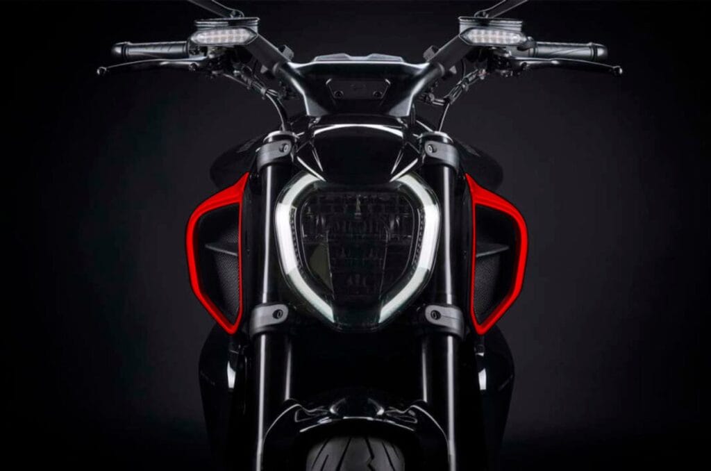 20250512063706 Ducati20Diavel20V420Silhouette20Web Ducati Divel V4 RS Lick; Expected launch in 2026