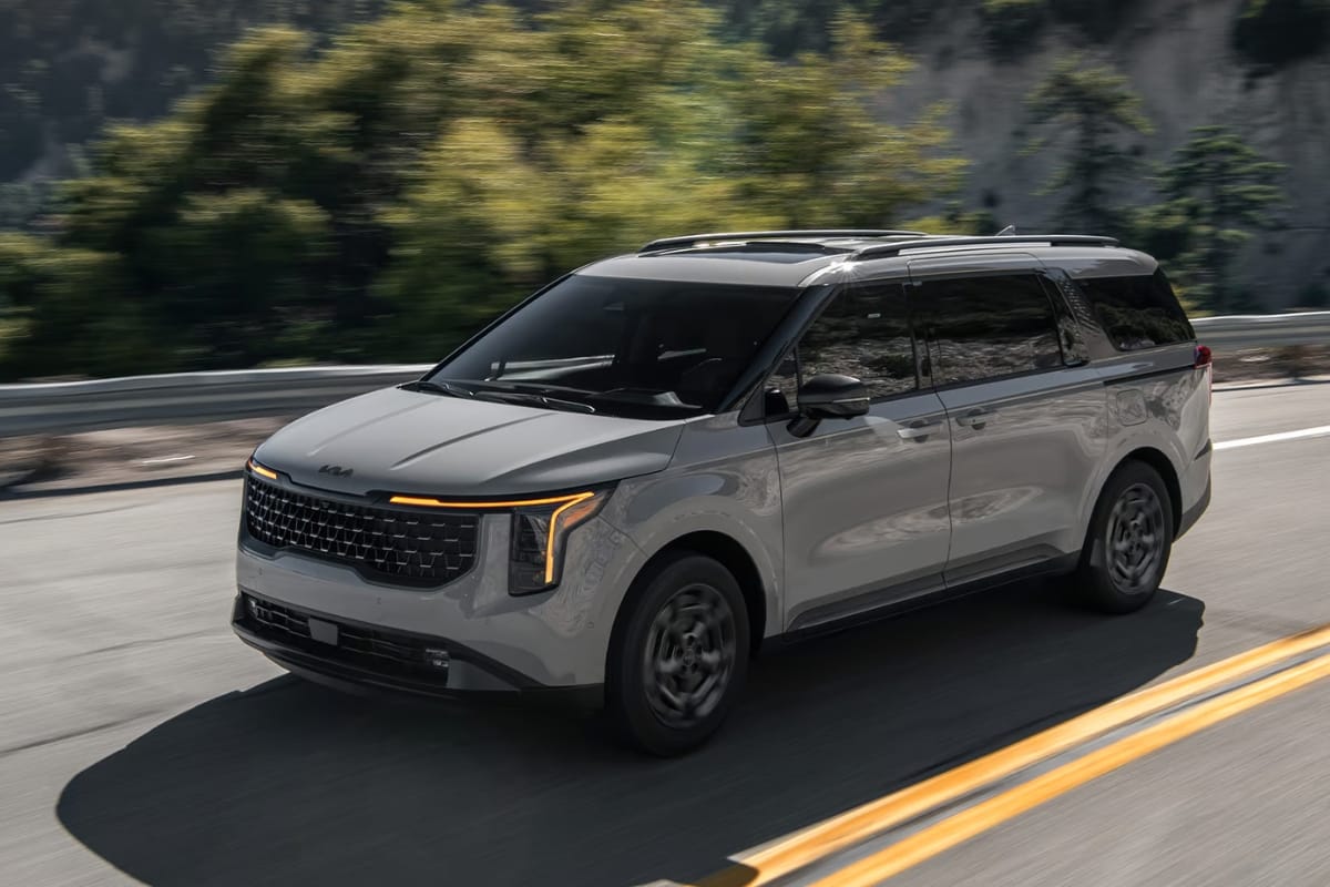 3 78 ₹63.91 लाख में मिल रही है वो हर चीज़ जो एक लग्ज़री कार में होनी चाहिए