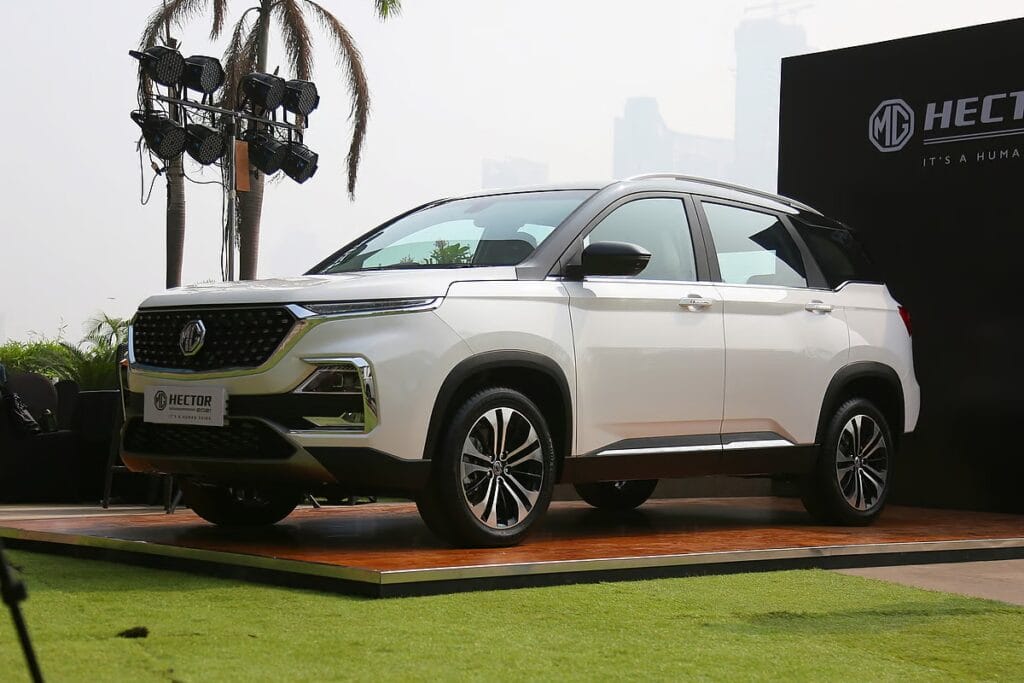 Nirbhay 2025 05 01T133526.101 MG Hector 2025 स्टाइल, स्पेस और सेफ्टी का बेजोड़ संगम