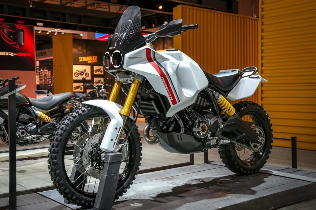 Nirbhay 2025 05 02T115553.467 Ducati DesertX रोमांच, ताकत और लग्ज़री का परफेक्ट संगम