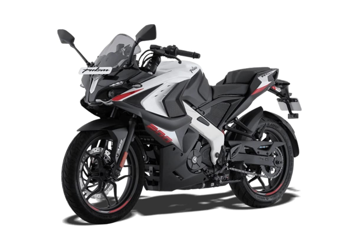 Nirbhay 2025 05 02T154144.890 Bajaj Pulsar RS 200 रफ्तार, स्टाइल और जुनून का परफेक्ट मेल