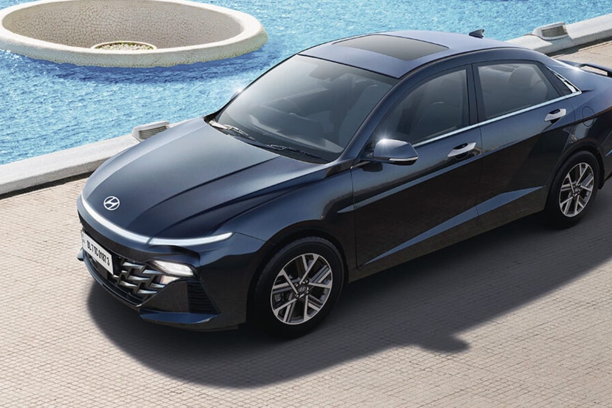 Nirbhay 2025 05 03T123651.503 Hyundai Verna स्टाइल, सेफ्टी और लग्जरी का परफेक्ट मेल