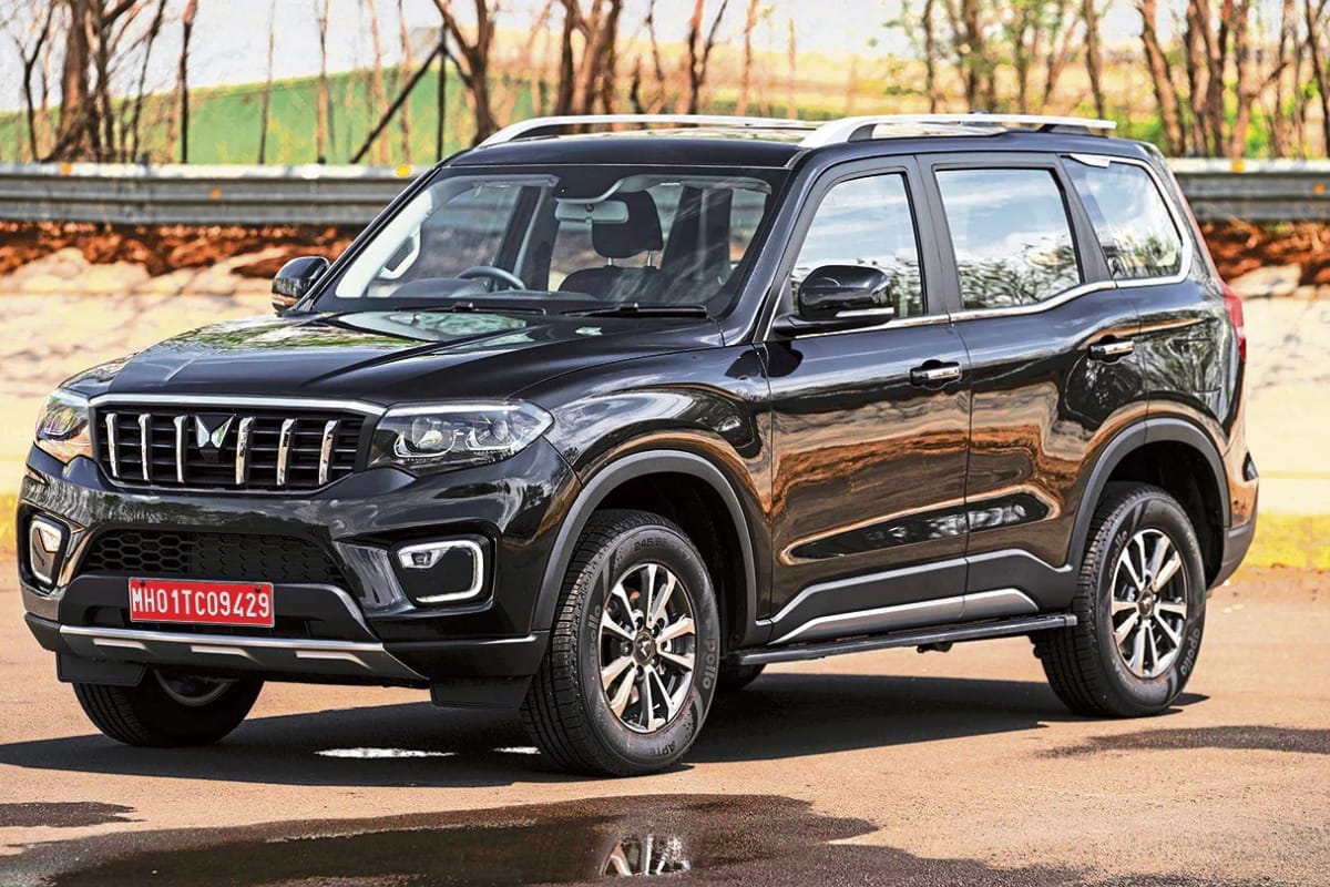 Nirbhay 2025 05 08T112746.113 Scorpio N अब सड़क पर सिर्फ कार नहीं, एक शाही अहसास है