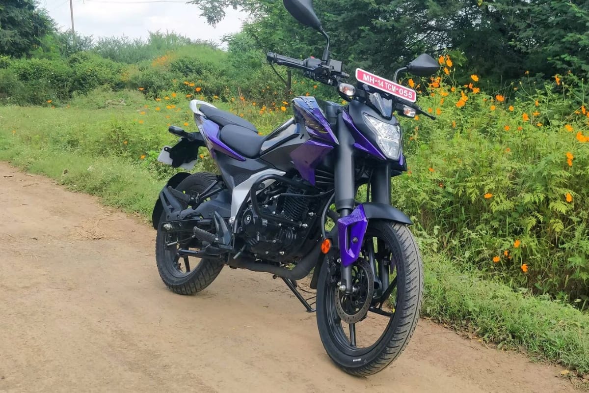 Nirbhay 2025 05 09T205821.362 Bajaj Pulsar N125 स्टाइल, परफॉर्मेंस और माइलेज का परफेक्ट तड़का