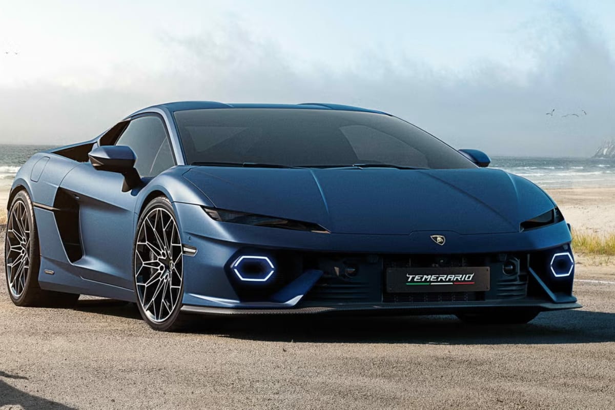 Nirbhay 2025 05 27T123633.336 Lamborghini Temerario ₹6 करोड़ में मिलेंगे हाईटेक फीचर्स और फ्यूचरिस्टिक डिजाइन