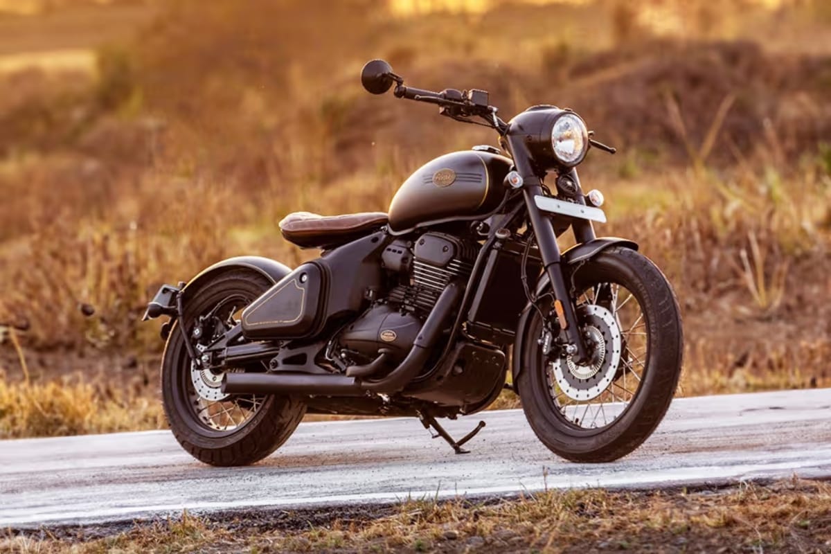 Nirbhay 2025 05 27T125946.711 Jawa Perak, कीमत ₹2.41 लाख और खतरनाक फीचर्स