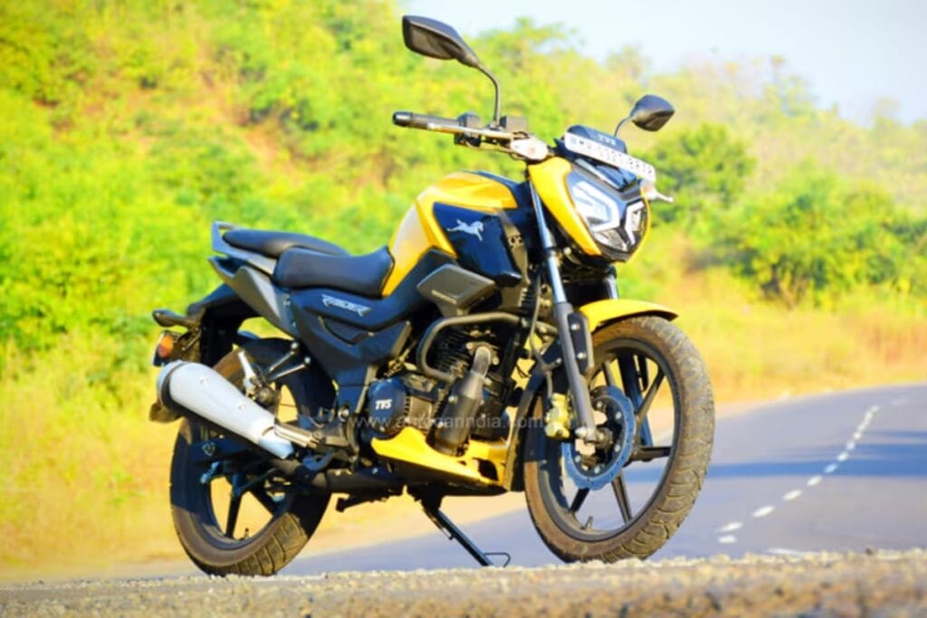 Nirbhay 2025 05 28T074931.646 TVS Raider 125 स्टाइल और फीचर्स के साथ कीमत सिर्फ ₹95,000 से शुरू