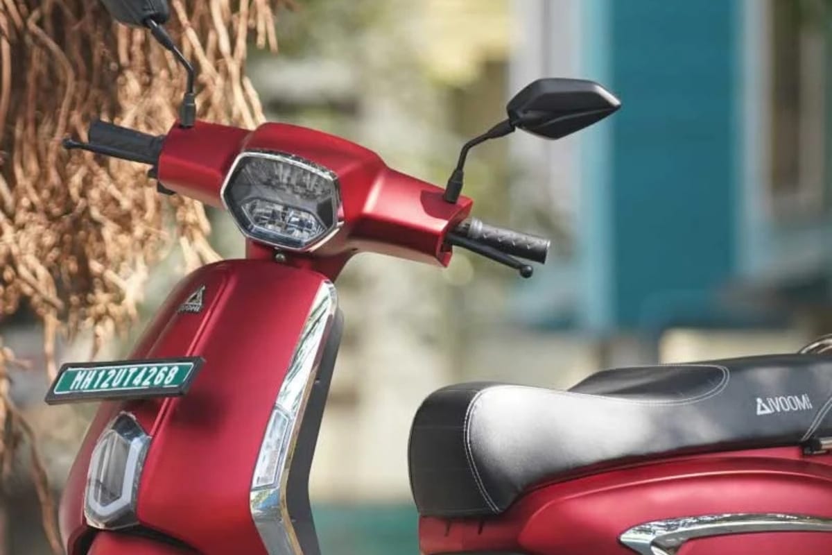 Nirbhay 2025 06 04T105808.500 1.04 लाख में iVOOMi Jeet X ZE 3kWh वेरिएंट, दमदार रेंज और स्मार्ट फीचर्स के साथ