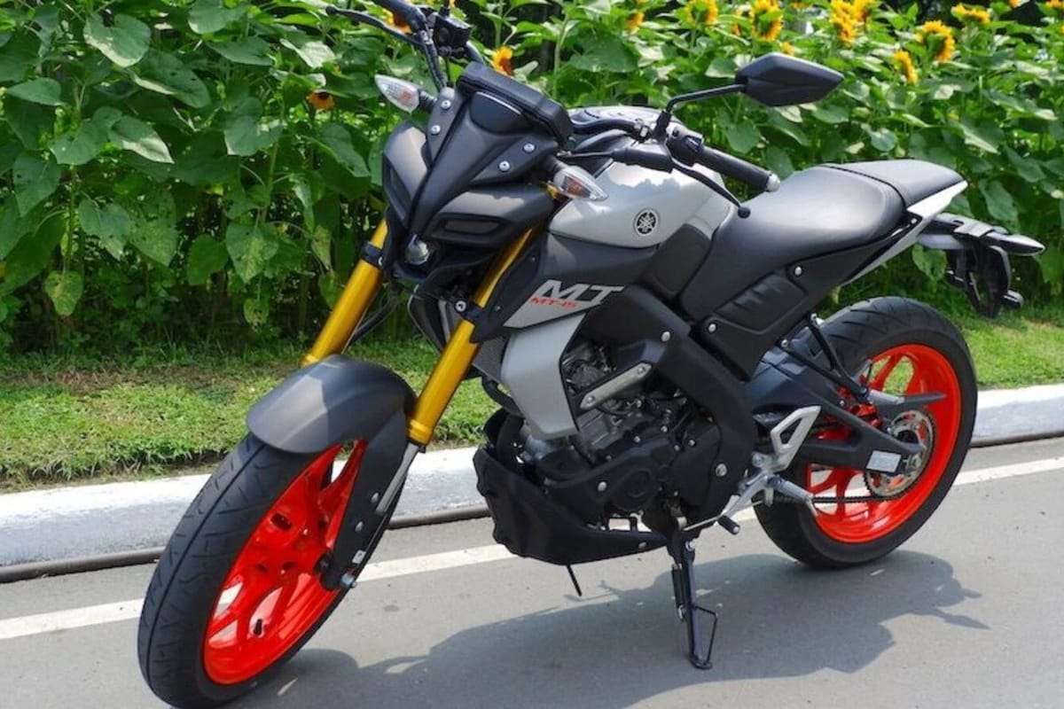 Nirbhay 2025 06 06T144004.939 Yamaha MT 15 V2 स्टाइल, टेक्नोलॉजी और पावर का धमाका, सिर्फ 1.75 लाख में