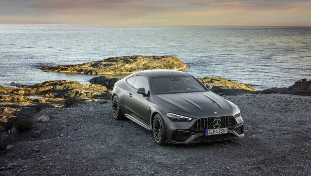 मर्सिडीज-बेंज एएमजी क्ले 53 लॉन्च, ₹ 1.4 करोड़ के लिए 250 किमी प्रति घंटे की शीर्ष गति, जानें कि यह विशेष क्यों है