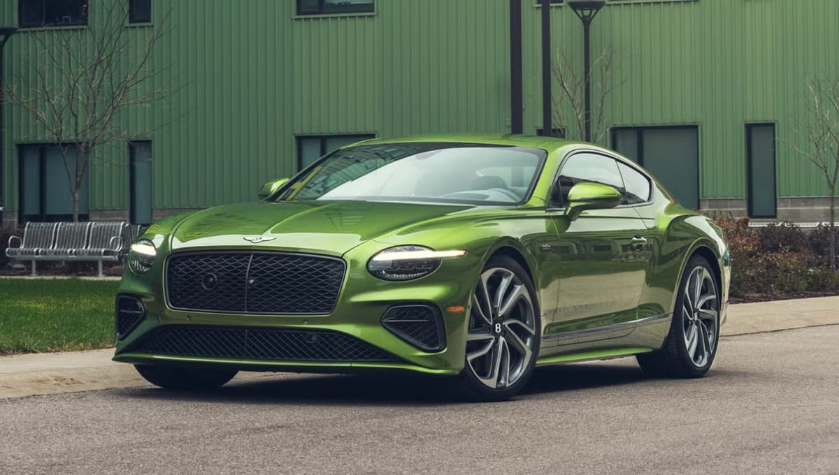 650bhp पावर, लक्जरी सुविधाएँ और ₹ 3.5 करोड़ मूल्य