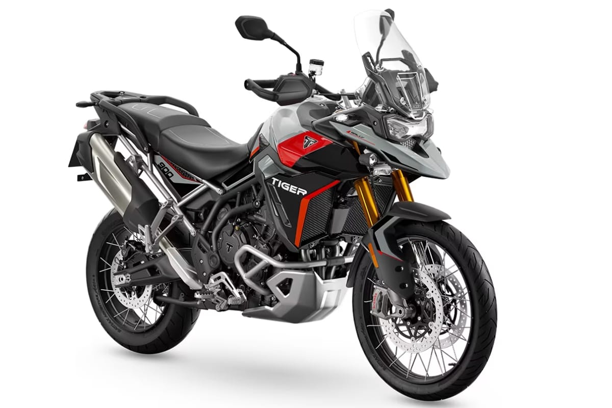 Nirbhay 2025 07 31T070555.173 ट्रायम्फ टाइगर 900 14.40 लाख 888CC इंजन और 6 राइड मोड एडवेंचर बीस्ट