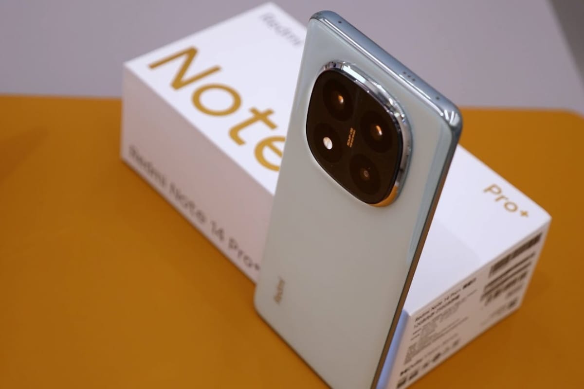 Nirbhay 2025 08 07T213429.788 Redmi Note 14 Pro 5G 22,999 200MP कैमरा, 120Hz AMOLED डिस्प्ले