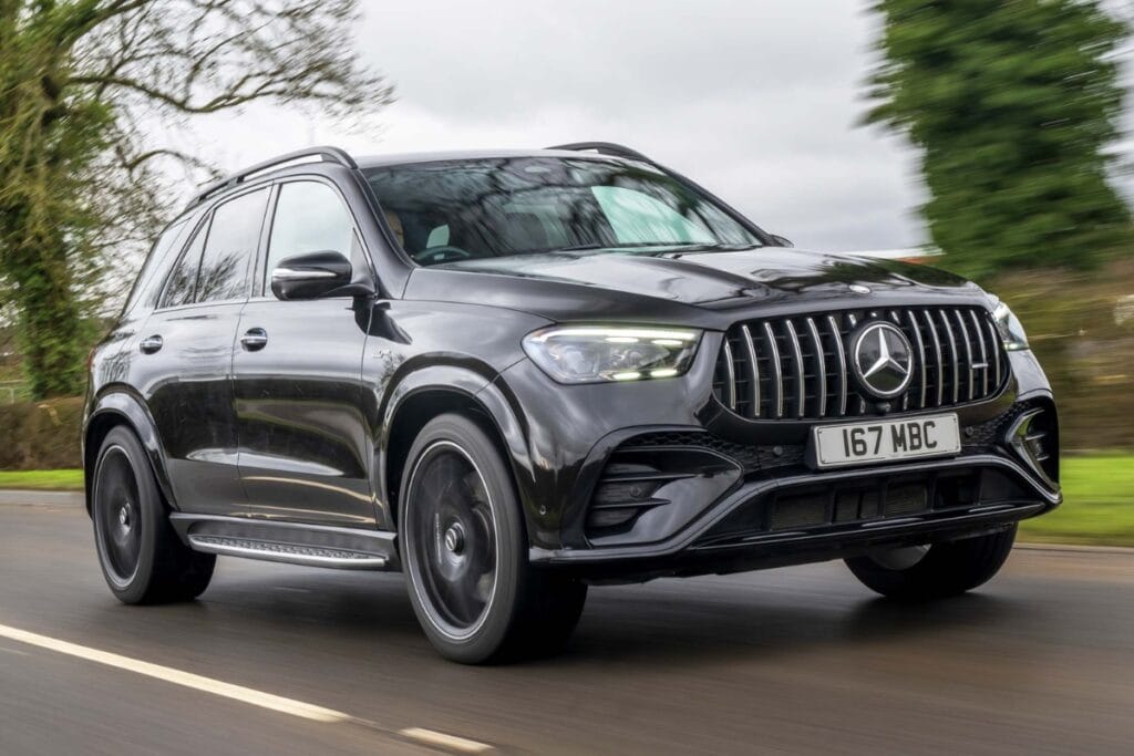 Nirbhay 2025 08 08T112325.215 नई मर्सिडीज बेंज गेल 1.19 करोड़ तक जैसे कि एस क्लास और स्ट्रॉन्ग डीजल इंजन जैसी सुविधाओं के साथ